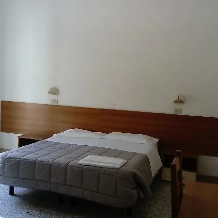 Otel Del Bagnino 2*